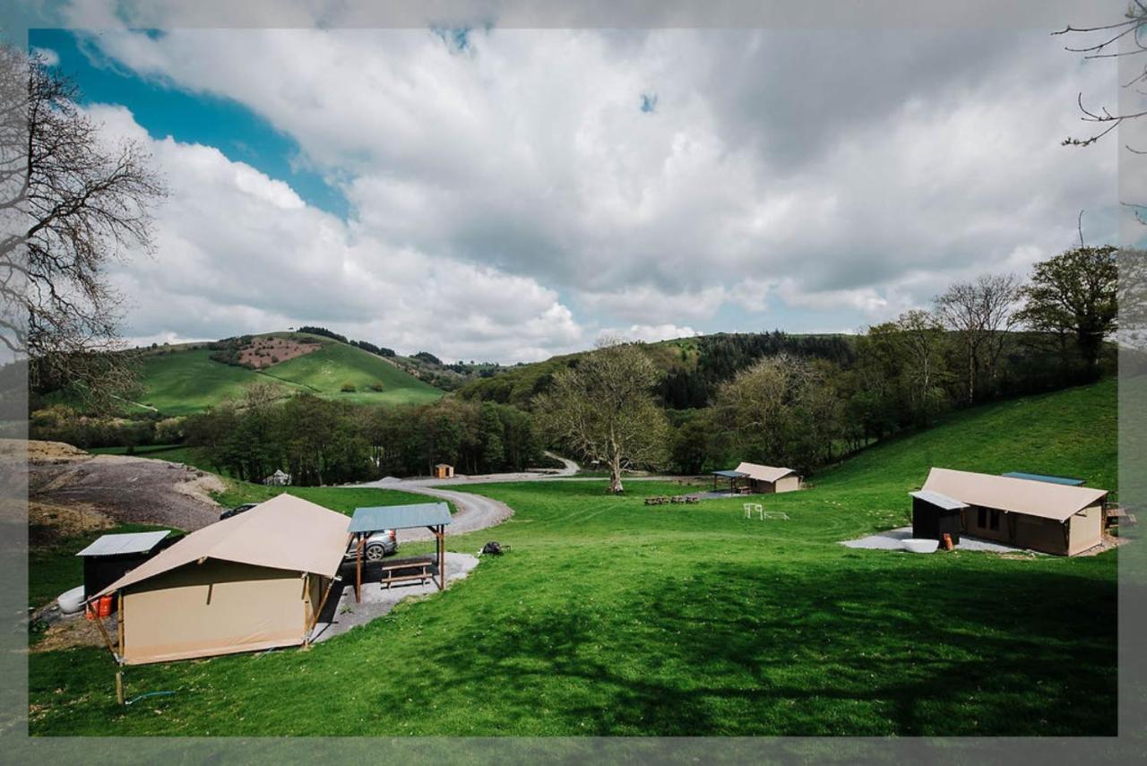 ホテル Ty Llewelyn Glamping & Camping スランイドロイス エクステリア 写真